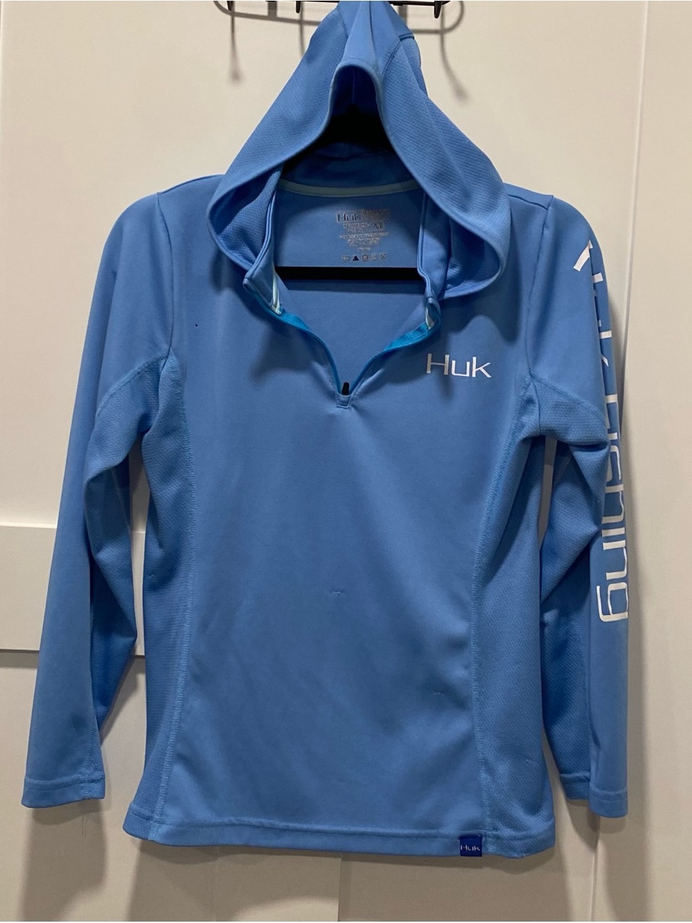 Huk Fishing Hooded Quarter-Zip Performance Top